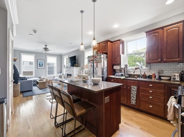 232 Gold St, Boston, Massachusetts, 3 Bedrooms Bedrooms, 5 Rooms Rooms,2 BathroomsBathrooms,Residential Lease,For Rent,Gold St,73554840