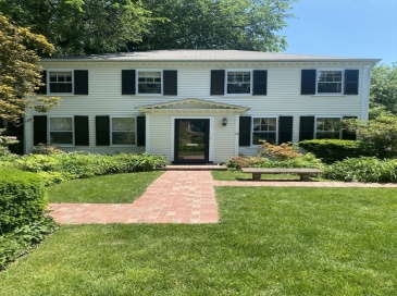14 Brown, Cambridge, Massachusetts, 2 Bedrooms Bedrooms, 8 Rooms Rooms,3 BathroomsBathrooms,Residential Lease,For Rent,Brown,73554928