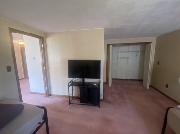 53 Linden Street, Everett, Massachusetts, 1 Bedroom Bedrooms, 4 Rooms Rooms,1 BathroomBathrooms,Residential Lease,For Rent,Linden Street,73554966 53 Linden Street, Everett, Massachusetts, 1 Bedroom Bedrooms, 4 Rooms Rooms,1 BathroomBathrooms,Residential Lease,For Rent,Linden Street,73554966