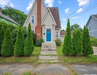 374 South St, Northampton, Massachusetts, 4 Bedrooms Bedrooms, 7 Rooms Rooms,2.5 BathroomsBathrooms,Residential,For Sale,South St,73554969