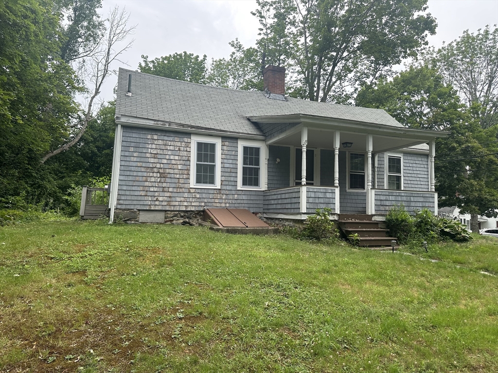 343 High St, Pembroke, Massachusetts, 2 Bedrooms Bedrooms, 5 Rooms Rooms,1 BathroomBathrooms,Residential Lease,For Rent,High St,73554976