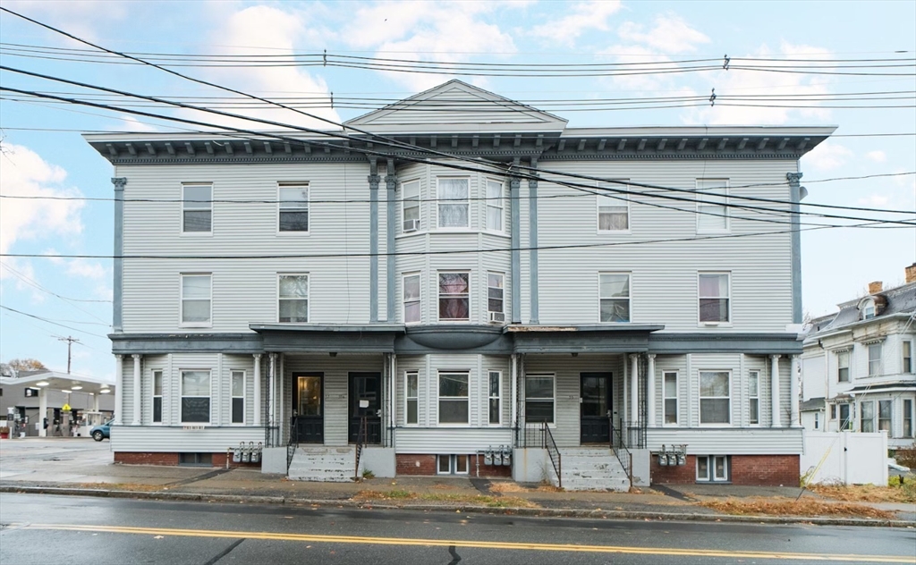 55 Pleasant St, Marlborough, Massachusetts, 25 Bedrooms Bedrooms, 53 Rooms Rooms,13 BathroomsBathrooms,Residential Income,For Sale,Pleasant St,73554997