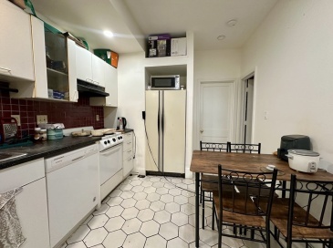 56 Park Vale Ave, Boston, Massachusetts, 3 Bedrooms Bedrooms, 4 Rooms Rooms,1 BathroomBathrooms,Residential Lease,For Rent,Park Vale Ave,73555011 56 Park Vale Ave, Boston, Massachusetts, 3 Bedrooms Bedrooms, 4 Rooms Rooms,1 BathroomBathrooms,Residential Lease,For Rent,Park Vale Ave,73555011