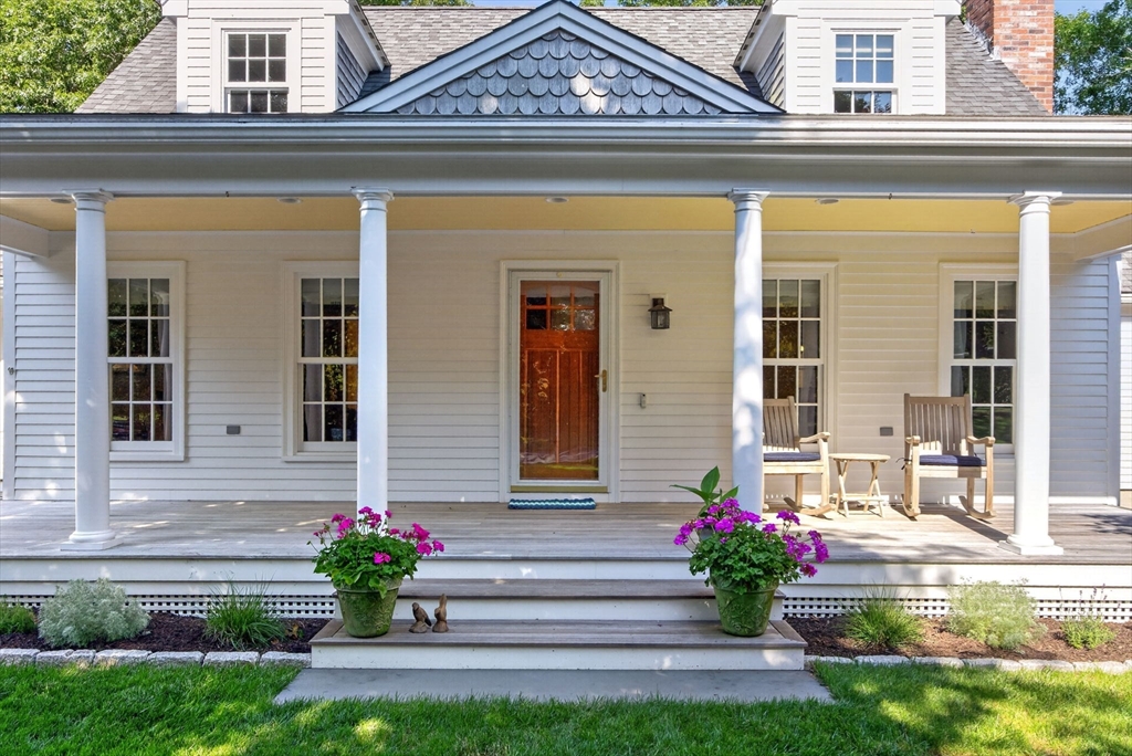 16 Widow Coombs Walk, Sandwich, Massachusetts, 3 Bedrooms Bedrooms, 6 Rooms Rooms,2.5 BathroomsBathrooms,Residential,For Sale,Widow Coombs Walk,73555024