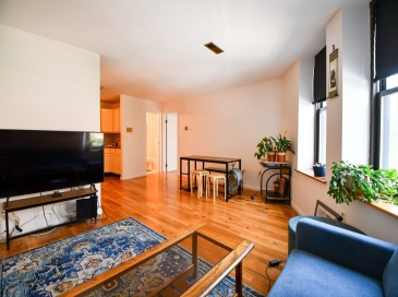 386 Commercial, Boston, Massachusetts, 1 Bedroom Bedrooms, 3 Rooms Rooms,1 BathroomBathrooms,Residential Lease,For Rent,Commercial,73543944