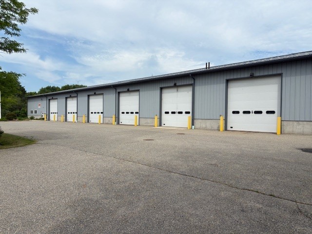 16 Perry Way, Newburyport, Massachusetts, ,Commercial Lease,For Rent,Perry Way,73555045
