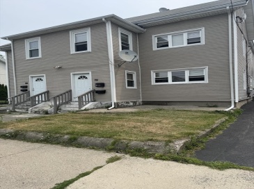 68-70 Russell St, Malden, Massachusetts, 4 Bedrooms Bedrooms, 18 Rooms Rooms,Residential Income,For Sale,Russell St,73555084