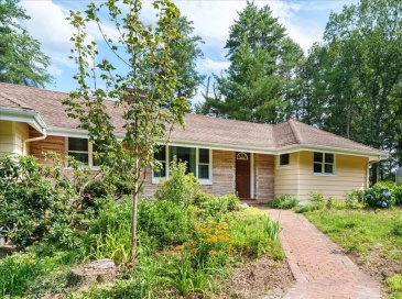 13 Shore Ave, Maynard, Massachusetts, 3 Bedrooms Bedrooms, 8 Rooms Rooms,2 BathroomsBathrooms,Residential,For Sale,Shore Ave,73548090 13 Shore Ave, Maynard, Massachusetts, 3 Bedrooms Bedrooms, 8 Rooms Rooms,2 BathroomsBathrooms,Residential,For Sale,Shore Ave,73548090