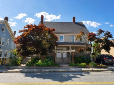 35 South Street, Foxboro, Massachusetts, 2 Bedrooms Bedrooms, 6 Rooms Rooms,1.5 BathroomsBathrooms,Residential Lease,For Rent,South Street,73555129
