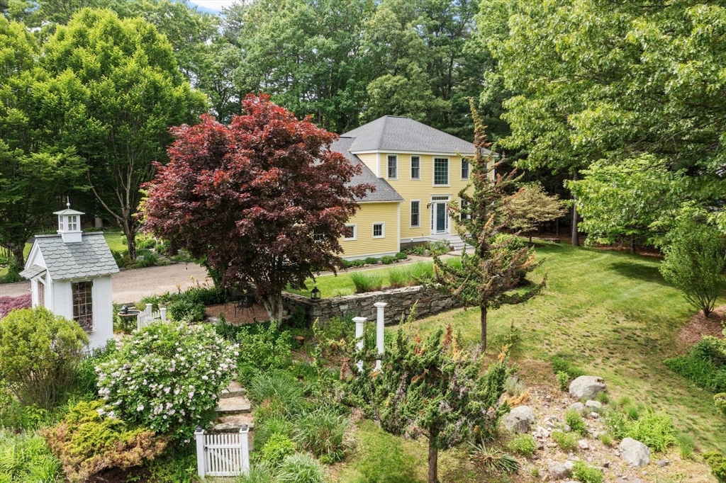 209 Harwood Ave, Littleton, Massachusetts, 4 Bedrooms Bedrooms, 8 Rooms Rooms,2.5 BathroomsBathrooms,Residential,For Sale,Harwood Ave,73530447