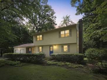 907 Main St, Wilbraham, Massachusetts, 4 Bedrooms Bedrooms, 8 Rooms Rooms,2 BathroomsBathrooms,Residential,For Sale,Main St,73554112 907 Main St, Wilbraham, Massachusetts, 4 Bedrooms Bedrooms, 8 Rooms Rooms,2 BathroomsBathrooms,Residential,For Sale,Main St,73554112