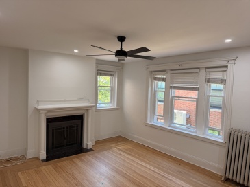 1768 Beacon, Brookline, Massachusetts, 1 Bedroom Bedrooms, 3 Rooms Rooms,1 BathroomBathrooms,Residential Lease,For Rent,Beacon,73555184 1768 Beacon, Brookline, Massachusetts, 1 Bedroom Bedrooms, 3 Rooms Rooms,1 BathroomBathrooms,Residential Lease,For Rent,Beacon,73555184