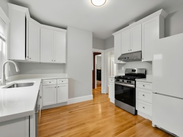 78 Euston Road, Boston, Massachusetts, 3 Bedrooms Bedrooms, 7 Rooms Rooms,1 BathroomBathrooms,Residential Lease,For Rent,Euston Road,73546915 78 Euston Road, Boston, Massachusetts, 3 Bedrooms Bedrooms, 7 Rooms Rooms,1 BathroomBathrooms,Residential Lease,For Rent,Euston Road,73546915