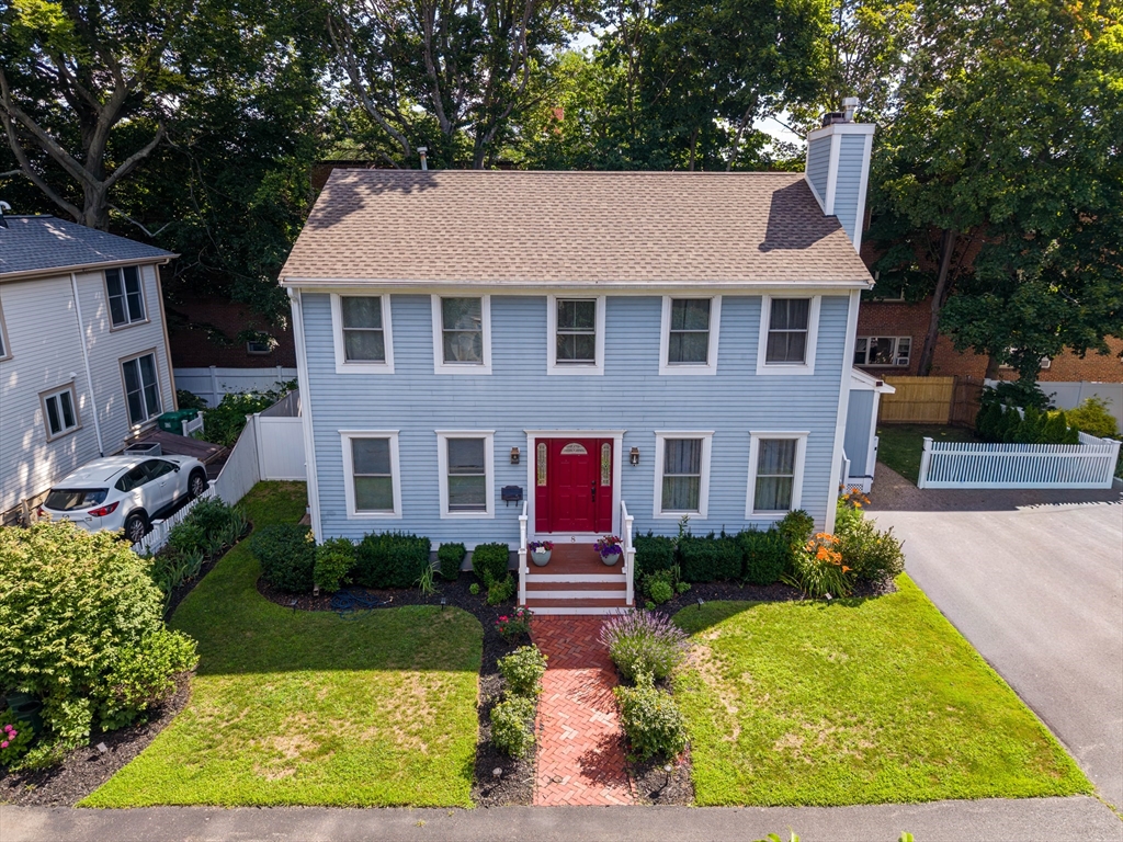 8 Spinney Path, Lynn, Massachusetts, 3 Bedrooms Bedrooms, 6 Rooms Rooms,2 BathroomsBathrooms,Residential,For Sale,Spinney Path,73555214