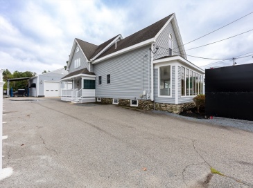 280 Washington St, Easton, Massachusetts, 3 Bedrooms Bedrooms, 8 Rooms Rooms,3.5 BathroomsBathrooms,Residential,For Sale,Washington St,73435613