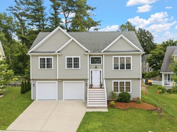 10 Carousel Ter, Dartmouth, Massachusetts, 3 Bedrooms Bedrooms, 6 Rooms Rooms,2 BathroomsBathrooms,Residential,For Sale,Carousel Ter,73555233