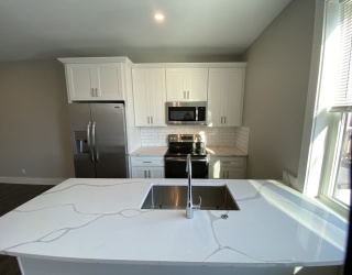 24 Norwood St, Boston, Massachusetts, 2 Bedrooms Bedrooms, 4 Rooms Rooms,2 BathroomsBathrooms,Residential Lease,For Rent,Norwood St,73555240