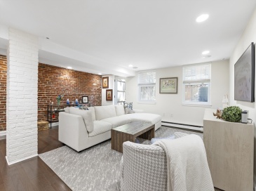 193 West Canton Street, Boston, Massachusetts, 2 Bedrooms Bedrooms, 5 Rooms Rooms,1.5 BathroomsBathrooms,Residential,For Sale,West Canton Street,73528050