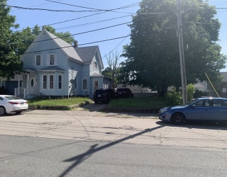 102 Kingsman Street, Brockton, Massachusetts, 3 Bedrooms Bedrooms, 7 Rooms Rooms,2 BathroomsBathrooms,Residential,For Sale,Kingsman Street,73555244