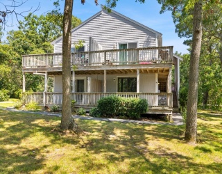 35 Ashumet Rd, Mashpee, Massachusetts, 2 Bedrooms Bedrooms, 4 Rooms Rooms,1 BathroomBathrooms,Residential,For Sale,Ashumet Rd,73555246
