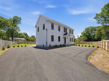 157 Compass Cir, Barnstable, Massachusetts, 4 Bedrooms Bedrooms, 9 Rooms Rooms,4 BathroomsBathrooms,Residential,For Sale,Compass Cir,73543530