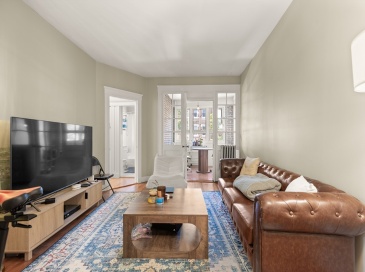 90 Bynner St, Boston, Massachusetts, 2 Bedrooms Bedrooms, 5 Rooms Rooms,1 BathroomBathrooms,Residential,For Sale,Bynner St,73555234 90 Bynner St, Boston, Massachusetts, 2 Bedrooms Bedrooms, 5 Rooms Rooms,1 BathroomBathrooms,Residential,For Sale,Bynner St,73555234