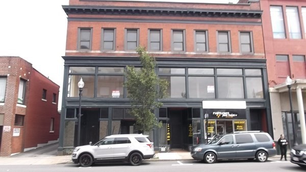 304 South Main, Fall River, Massachusetts, ,Commercial Lease,For Rent,South Main,73555268