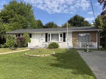 6 Eddy St, Fairhaven, Massachusetts, 5 Bedrooms Bedrooms, 10 Rooms Rooms,2 BathroomsBathrooms,Residential Income,For Sale,Eddy St,73555306 6 Eddy St, Fairhaven, Massachusetts, 5 Bedrooms Bedrooms, 10 Rooms Rooms,2 BathroomsBathrooms,Residential Income,For Sale,Eddy St,73555306