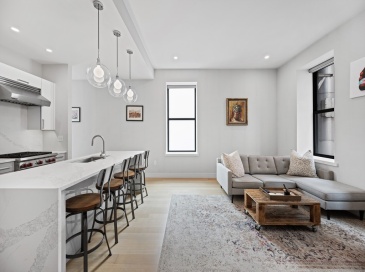 355 Congress Street, Boston, Massachusetts, 1 Bedroom Bedrooms, 3 Rooms Rooms,1 BathroomBathrooms,Residential Lease,For Rent,Congress Street,73555312