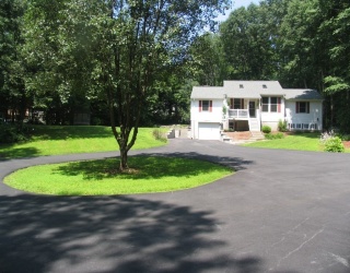 85 Thayer, Millville, Massachusetts, 3 Bedrooms Bedrooms, 5 Rooms Rooms,2 BathroomsBathrooms,Residential,For Sale,Thayer,73555175