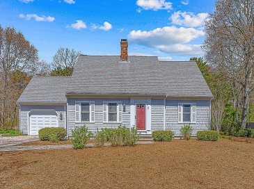 43 Neshobe Road, Mashpee, Massachusetts, 3 Bedrooms Bedrooms, 6 Rooms Rooms,2 BathroomsBathrooms,Residential,For Sale,Neshobe Road,73535332
