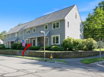 34 Country Hollow Ln, Haverhill, Massachusetts, 2 Bedrooms Bedrooms, 6 Rooms Rooms,1.5 BathroomsBathrooms,Residential,For Sale,Country Hollow Ln,73534501