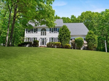2 Harrison Pl, Franklin, Massachusetts, 4 Bedrooms Bedrooms, 10 Rooms Rooms,2.5 BathroomsBathrooms,Residential,For Sale,Harrison Pl,73526297 2 Harrison Pl, Franklin, Massachusetts, 4 Bedrooms Bedrooms, 10 Rooms Rooms,2.5 BathroomsBathrooms,Residential,For Sale,Harrison Pl,73526297
