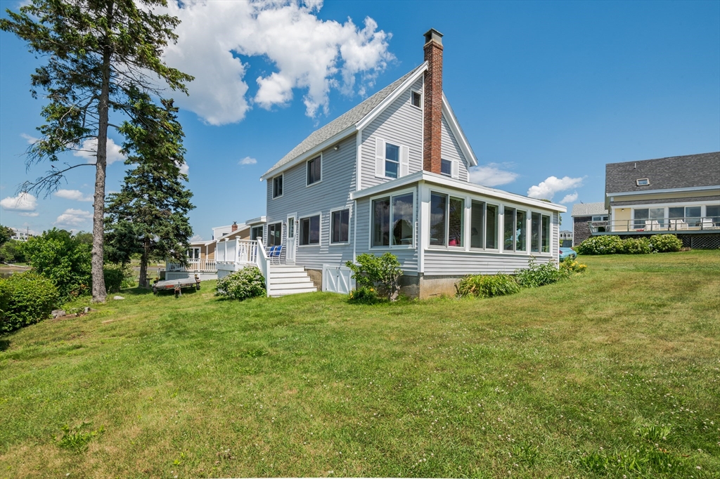 33 Bay Road, Ipswich, Massachusetts, 4 Bedrooms Bedrooms, 8 Rooms Rooms,1 BathroomBathrooms,Residential,For Sale,Bay Road,73542049