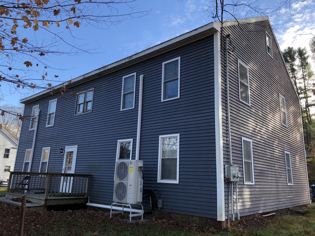 441 Main St, Hardwick, Massachusetts, 6 Bedrooms Bedrooms, 12 Rooms Rooms,2 BathroomsBathrooms,Residential Income,For Sale,Main St,73447776