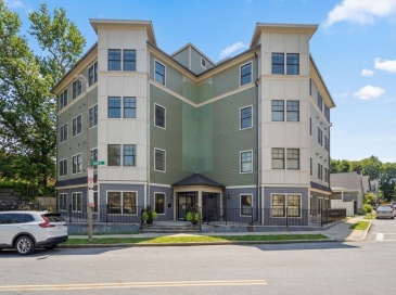 18 Robert, Boston, Massachusetts, 2 Bedrooms Bedrooms, 5 Rooms Rooms,2 BathroomsBathrooms,Residential,For Sale,Robert,73521981