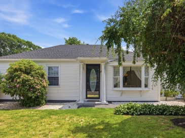 22 Priscilla Cir, Weymouth, Massachusetts, 3 Bedrooms Bedrooms, 5 Rooms Rooms,2 BathroomsBathrooms,Residential,For Sale,Priscilla Cir,73534199