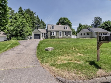 370 Main St, Holden, Massachusetts, 2 Bedrooms Bedrooms, 5 Rooms Rooms,1.5 BathroomsBathrooms,Residential,For Sale,Main St,73534530