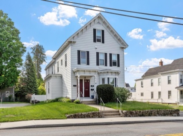 19 Washington St, Leominster, Massachusetts, 5 Bedrooms Bedrooms, 13 Rooms Rooms,3 BathroomsBathrooms,Residential Income,For Sale,Washington St,73520057