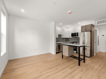 40 Centre St, Brookline, Massachusetts, 1 Room Rooms,1 BathroomBathrooms,Residential Lease,For Rent,Centre St,73535495 40 Centre St, Brookline, Massachusetts, 1 Room Rooms,1 BathroomBathrooms,Residential Lease,For Rent,Centre St,73535495