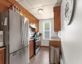 418 Anthony Street, Fall River, Massachusetts, 3 Bedrooms Bedrooms, 5 Rooms Rooms,1 BathroomBathrooms,Residential Lease,For Rent,Anthony Street,73555331