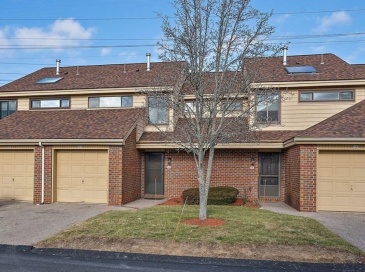51 Cottonwood Dr, Stoughton, Massachusetts, 2 Bedrooms Bedrooms, 6 Rooms Rooms,1.5 BathroomsBathrooms,Residential Lease,For Rent,Cottonwood Dr,73555372 51 Cottonwood Dr, Stoughton, Massachusetts, 2 Bedrooms Bedrooms, 6 Rooms Rooms,1.5 BathroomsBathrooms,Residential Lease,For Rent,Cottonwood Dr,73555372