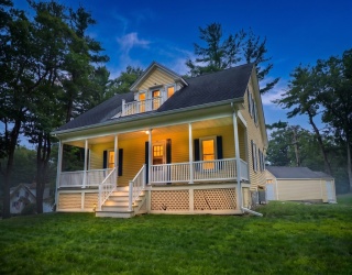 408 Park Street, North Reading, Massachusetts, 4 Bedrooms Bedrooms, 9 Rooms Rooms,3 BathroomsBathrooms,Residential,For Sale,Park Street,73555369