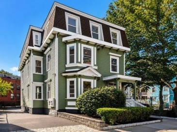 348 Centre Street, Boston, Massachusetts, 3 Bedrooms Bedrooms, 6 Rooms Rooms,1 BathroomBathrooms,Residential Lease,For Rent,Centre Street,73555521 348 Centre Street, Boston, Massachusetts, 3 Bedrooms Bedrooms, 6 Rooms Rooms,1 BathroomBathrooms,Residential Lease,For Rent,Centre Street,73555521