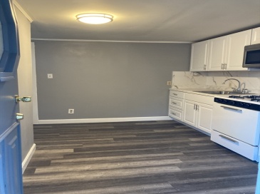 324 Granite St, Quincy, Massachusetts, 1 Bedroom Bedrooms, 5 Rooms Rooms,1 BathroomBathrooms,Residential Lease,For Rent,Granite St,73555400
