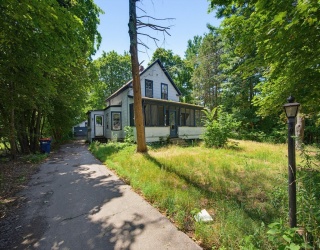 507 Taunton Ave, Seekonk, Massachusetts, 4 Bedrooms Bedrooms, 9 Rooms Rooms,2 BathroomsBathrooms,Residential,For Sale,Taunton Ave,73555415