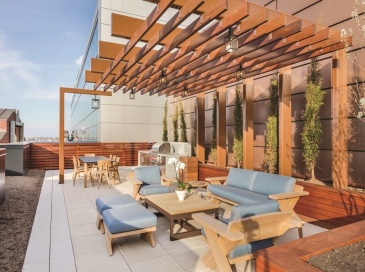 100 Lovejoy Wharf, Boston, Massachusetts, 1 Bedroom Bedrooms, 2 Rooms Rooms,1 BathroomBathrooms,Residential,For Sale,Lovejoy Wharf,73555341