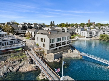 41 Wharf Patth, Marblehead, Massachusetts, 2 Bedrooms Bedrooms, 5 Rooms Rooms,1.5 BathroomsBathrooms,Residential Lease,For Rent,Wharf Patth,73555425