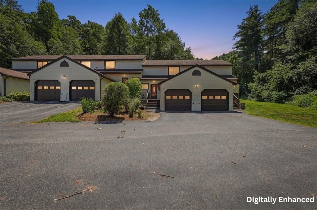 25 Centercrest Drive, Tyngsborough, Massachusetts, 2 Bedrooms Bedrooms, 4 Rooms Rooms,1.5 BathroomsBathrooms,Residential,For Sale,Centercrest Drive,73555426
