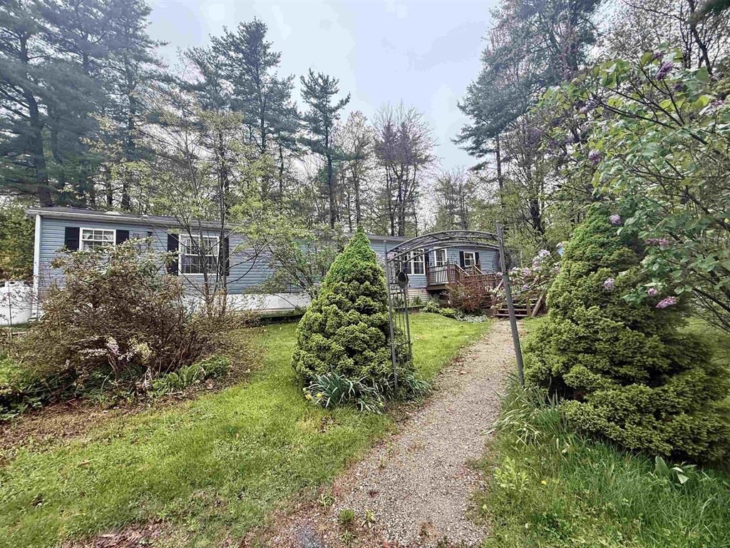 90 Merriam Hill Road, Greenville, New Hampshire, 3 Bedrooms Bedrooms, 6 Rooms Rooms,2 BathroomsBathrooms,Residential,For Sale,Merriam Hill Road,73555443